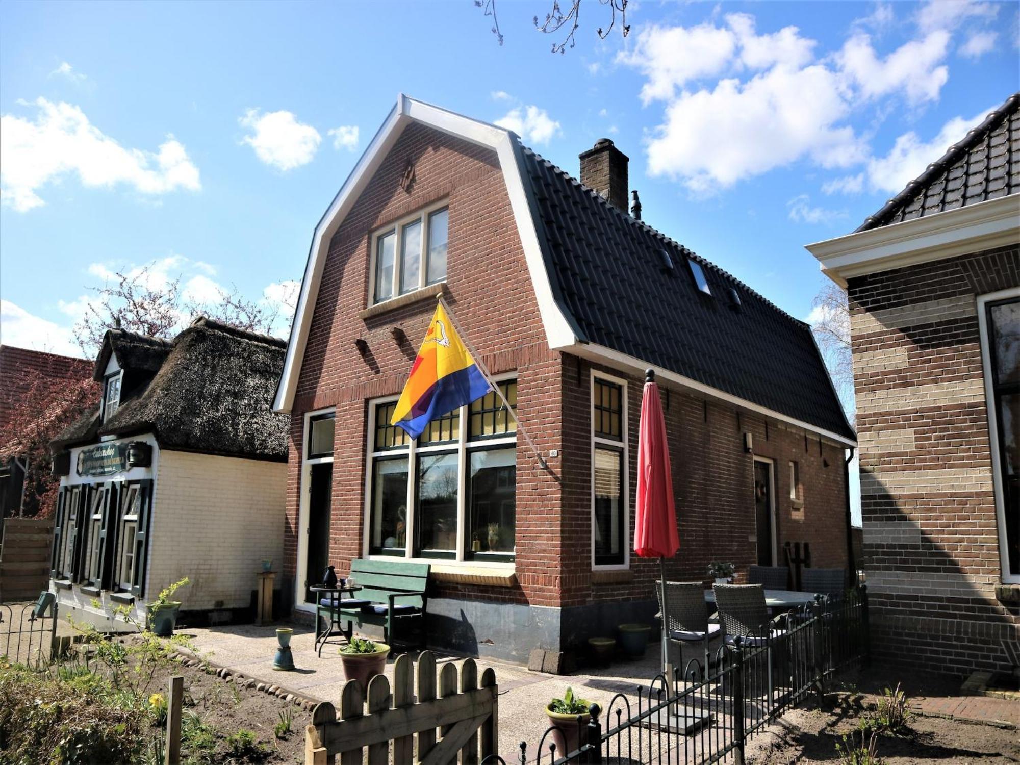 Lodge In Giethoorn With Breakfast Экстерьер фото